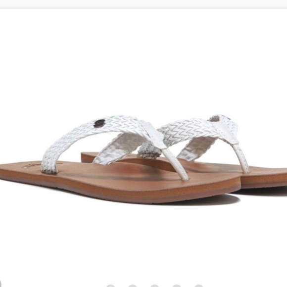 ||ROXY||

Women's Lola Flip Flop Sandal - Picture 1 of 1